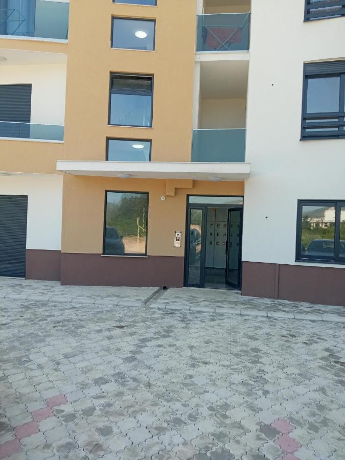Apartman Ami 乌尔齐尼 外观 照片